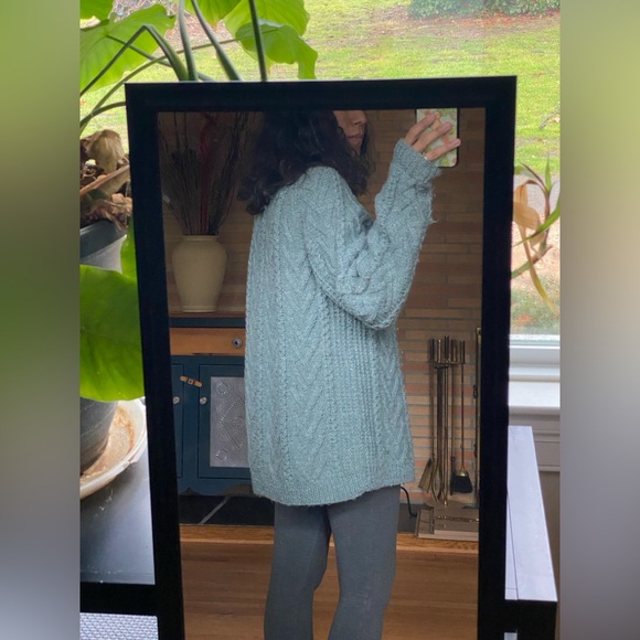 Hand-Knit Sweater - Picture 3 of 4